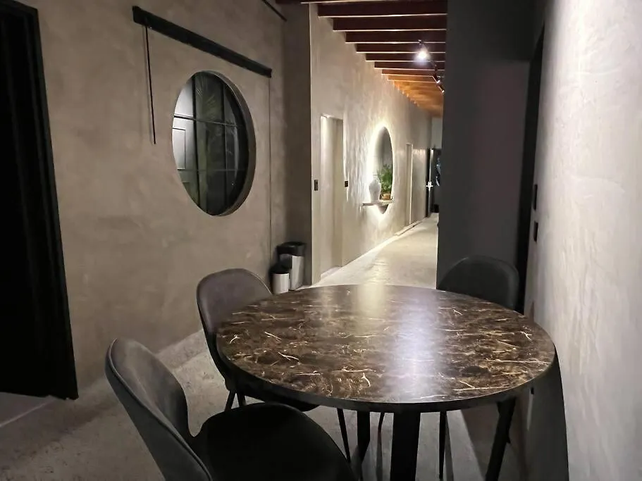 Urban Comfort Poblado Suit'S Medellin 0*,